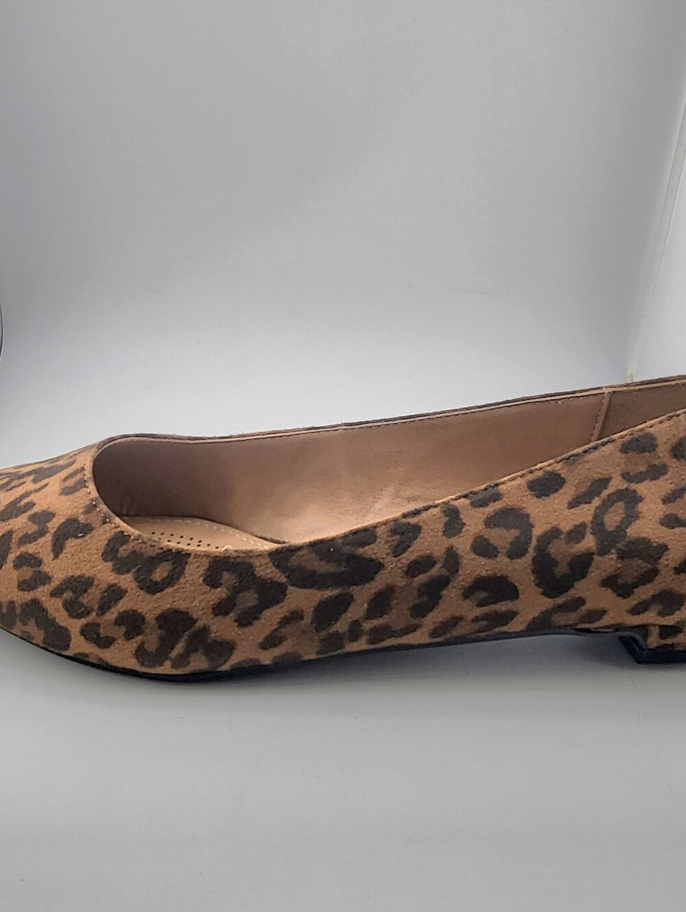 comfortview Women's Leopard Print Pointed Flats - Brown/Black 10 M NIB - Picture 4 of 8